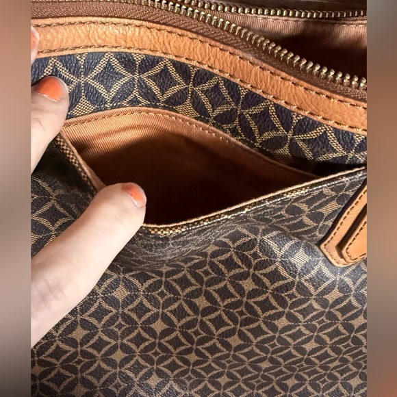 Fossil Black and Brown Textured Tote Handbag - Picture 4 of 9